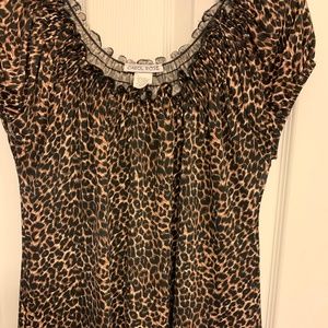 🌹 Flattening Leopard Top!